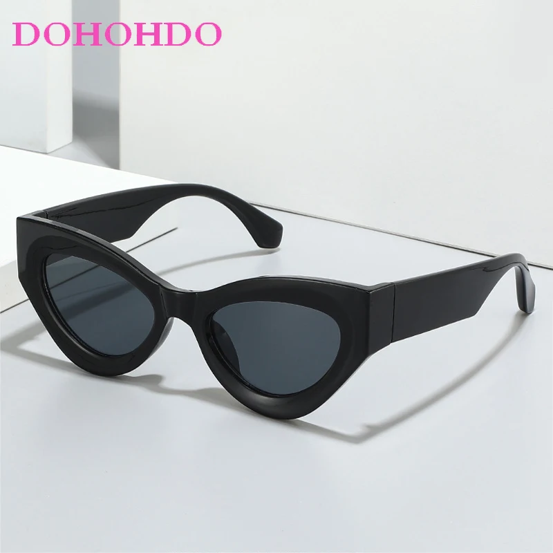 

Trend Brand Designer Small Cat Eye Sunglasses Women Men Fashion Retro Sun Glasses Lady Travel Driving Shades UV400 Lentes De Sol