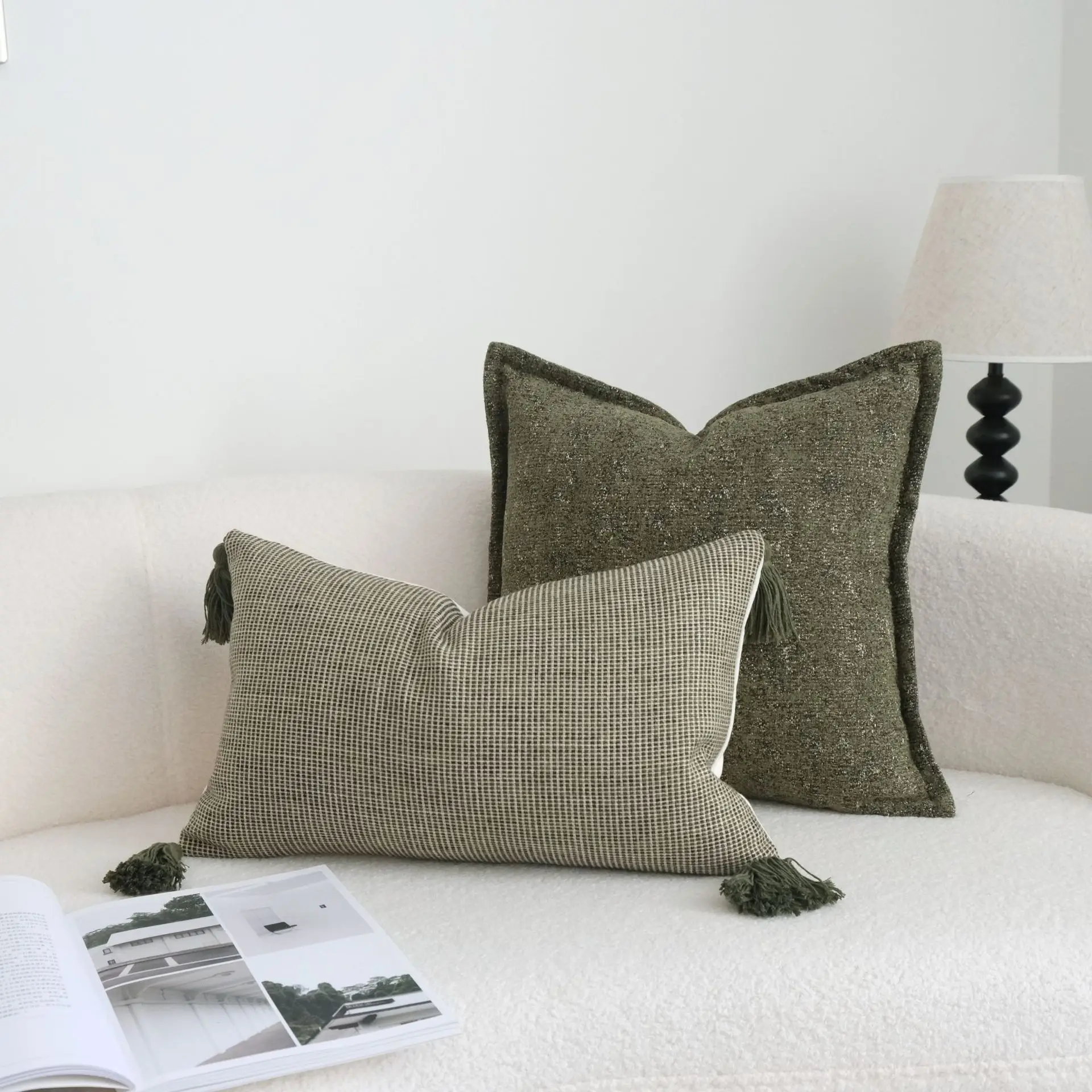 

Green Retro Cushion Case Geometric Jacquard Yarn-dyed Pillow Case Wabi Sabi Pillow Covers Decorative Modern Luxury Home Decor