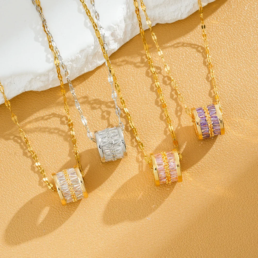 Accesorio de cadena de clavícula con incrustaciones de diamantes, collar de acero de titanio con cintura grande dorada