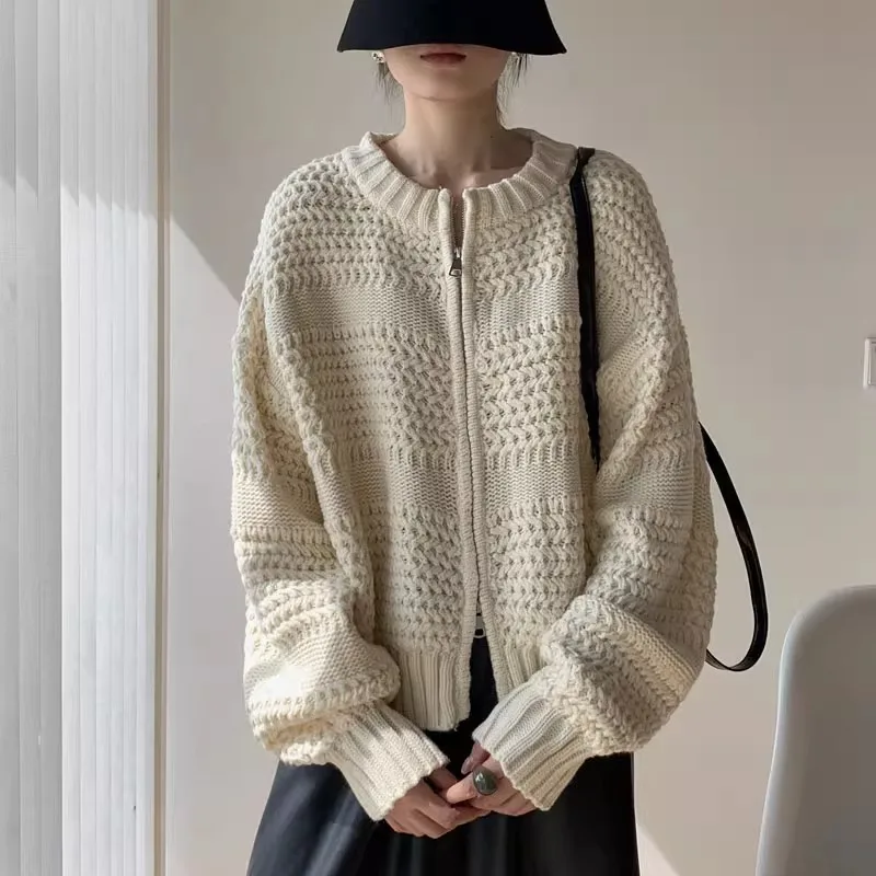 

Дизайн волнистого узора, модный вязаный кардиган на молнии из крупной пряжи, женский осенне-зимний толстый повседневный свитер