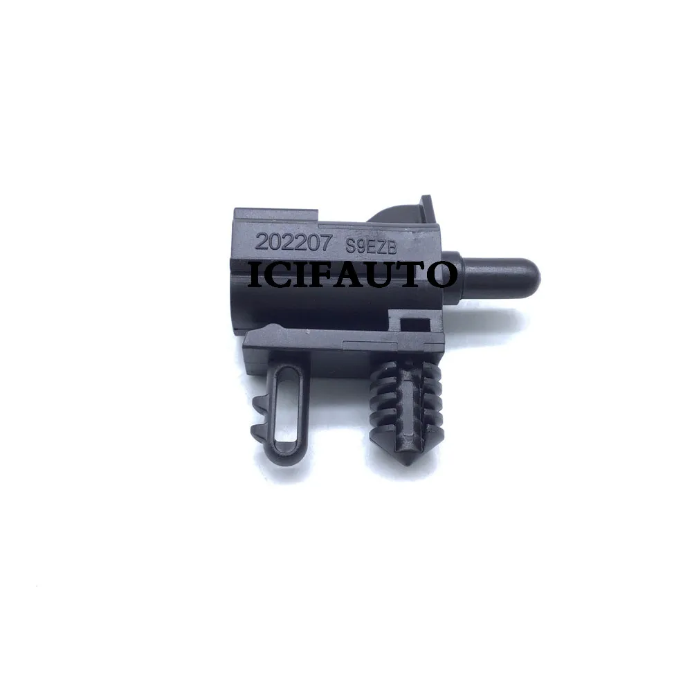 Ambient Air Temperature Sensor With Connector For Ford Fusion F-150 AU5Z-12A647-B AU5T-12A647-AC