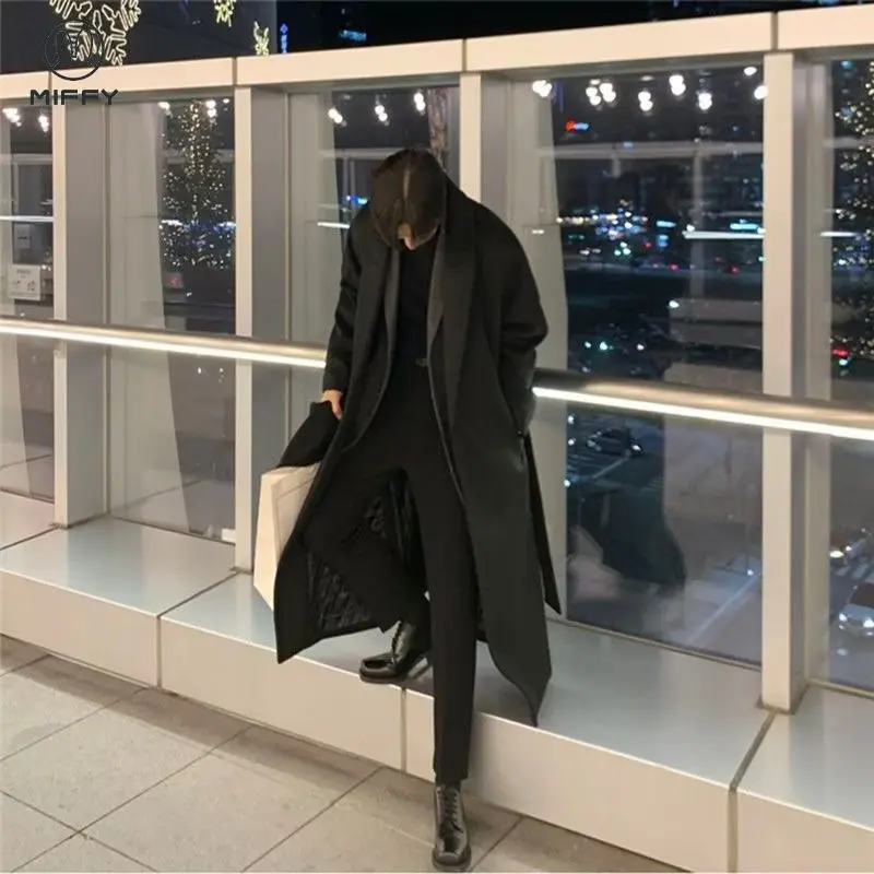 

Мужское оверсайз-пальто-тренч: свободный крой, европейский спортивный стиль, темно-синий, многофункциональное, для весеннего тренировочного сезона, комфортное, модное