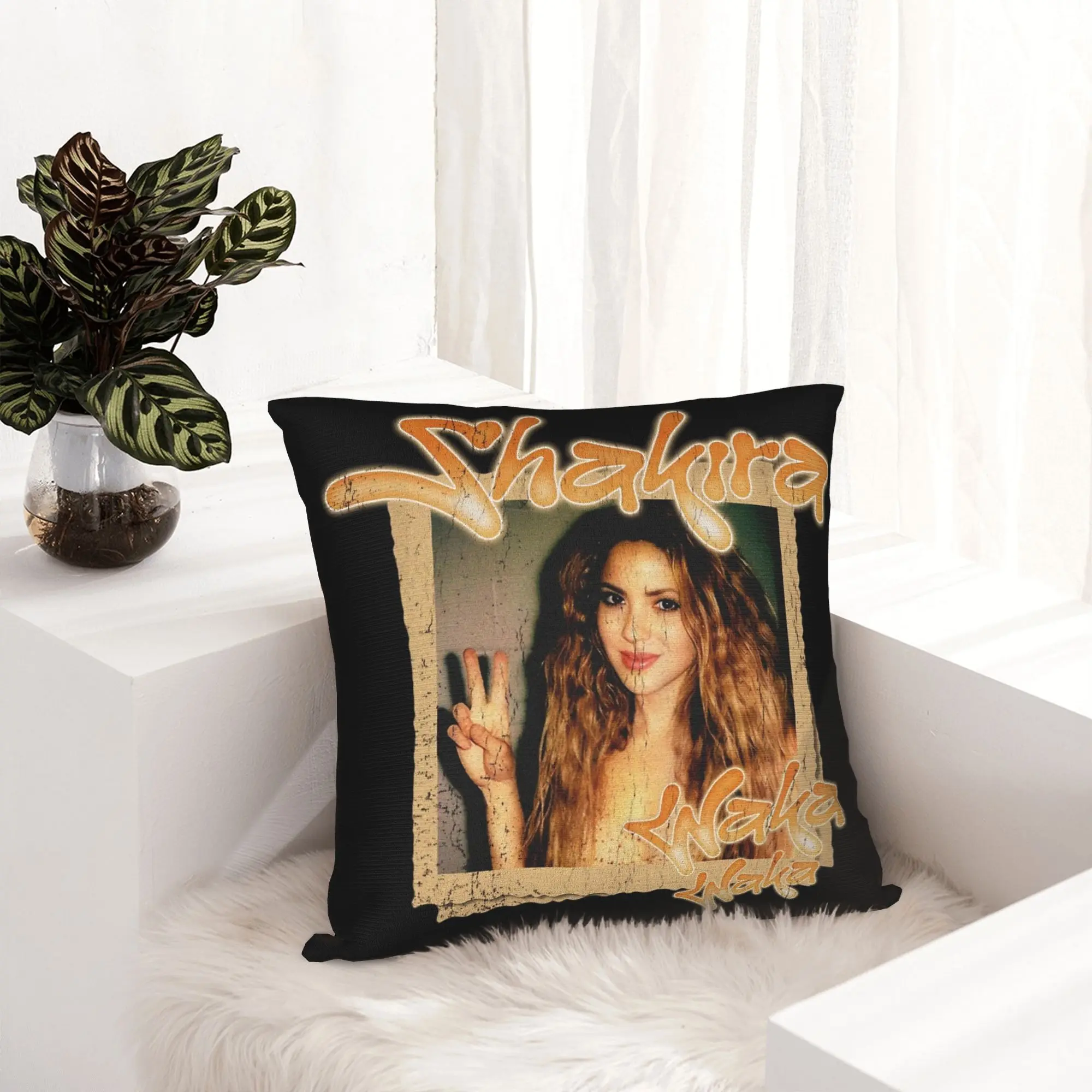 Vintage Pretty Pop Singer Shakira Pillowcase Printing Cushion Cover Decor  Pillow Case Cover Living Room Drop Shipping 40X40cm