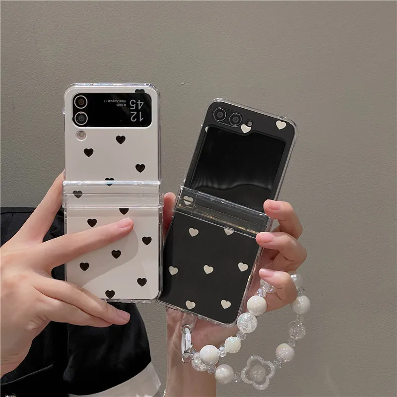 Ins Black White Love Heart Bracelet Phone Cases For Samsung Galaxy Z Flip 4 3 5 Shockproof Cover Case For Samsung Z Flip5 ZFlip5