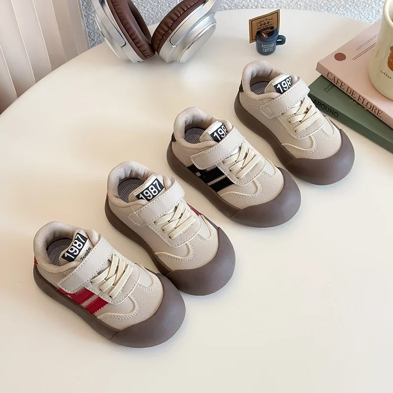 

2025 New Fashion Kids Walking Shoes Non-slip Soft Sole Boys Girls Trainer Shoes Toes Capped Anti-kicked Children Sneakers