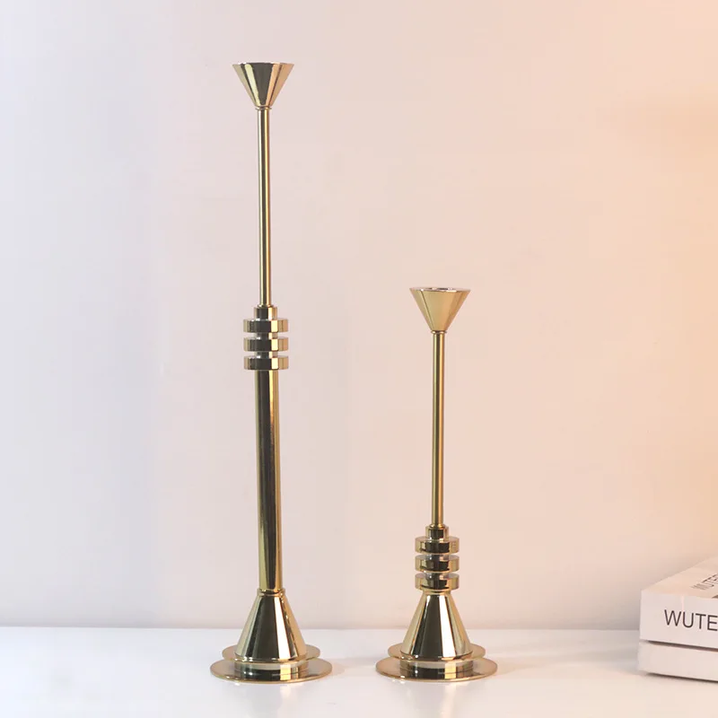 European and French candle holder ornament light luxury dining table candle holder Nordic romantic model room ins exhibition