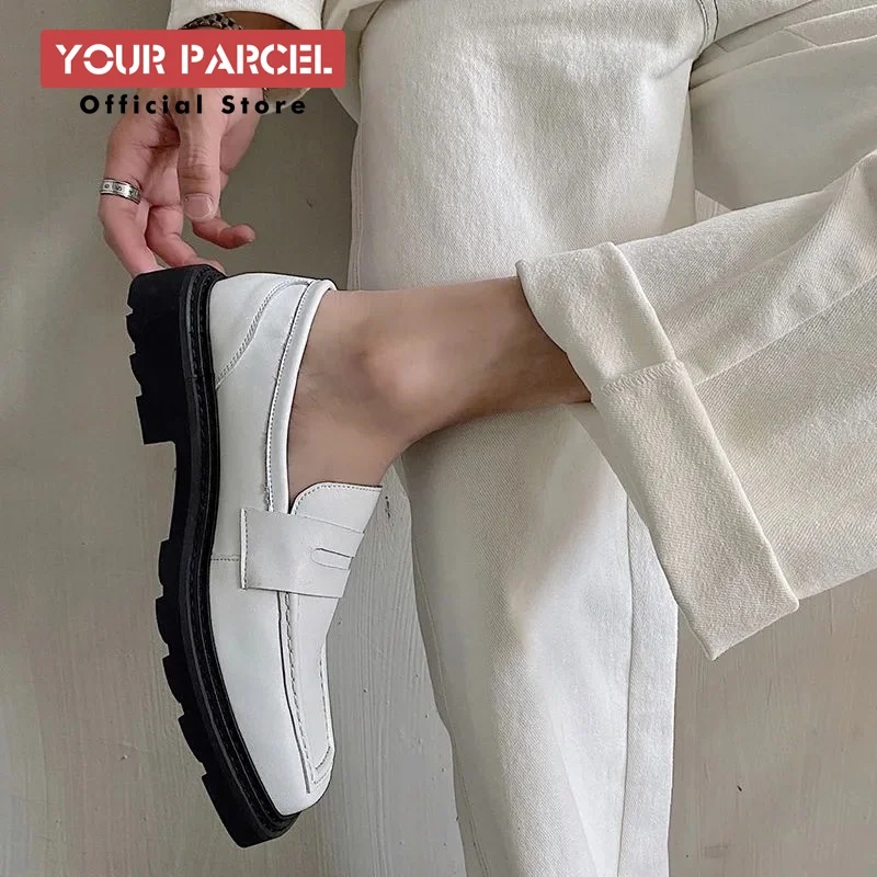 Novo sapato masculino japonês estilo pista na moda estilo coreano dedo do pé quadrado versátil sapatos de couro branco