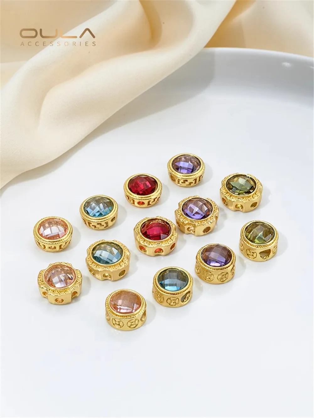 

Copper Plated Matte Gold Inlaid Zircon Porous Round Cake Bead Accessories Handmade DIY Necklace Jewelry Material