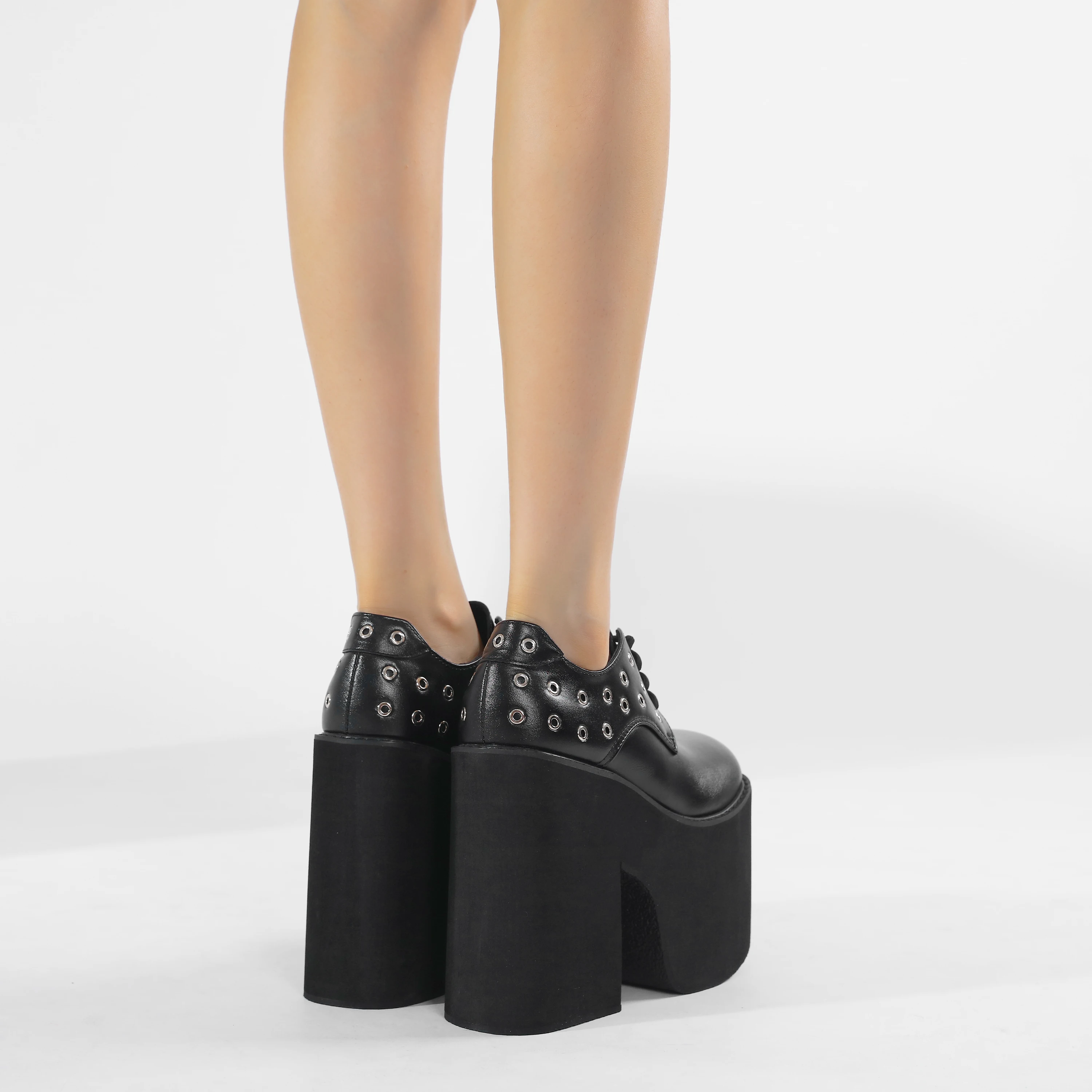 Gdgydh schwarze High Heels für Damen, modische Nietenschuhe mit Blockabsatz, Partyschuhe, Schnürschuhe, Pumps mit erhöhter Plateauabsatzhöhe – Detail 5