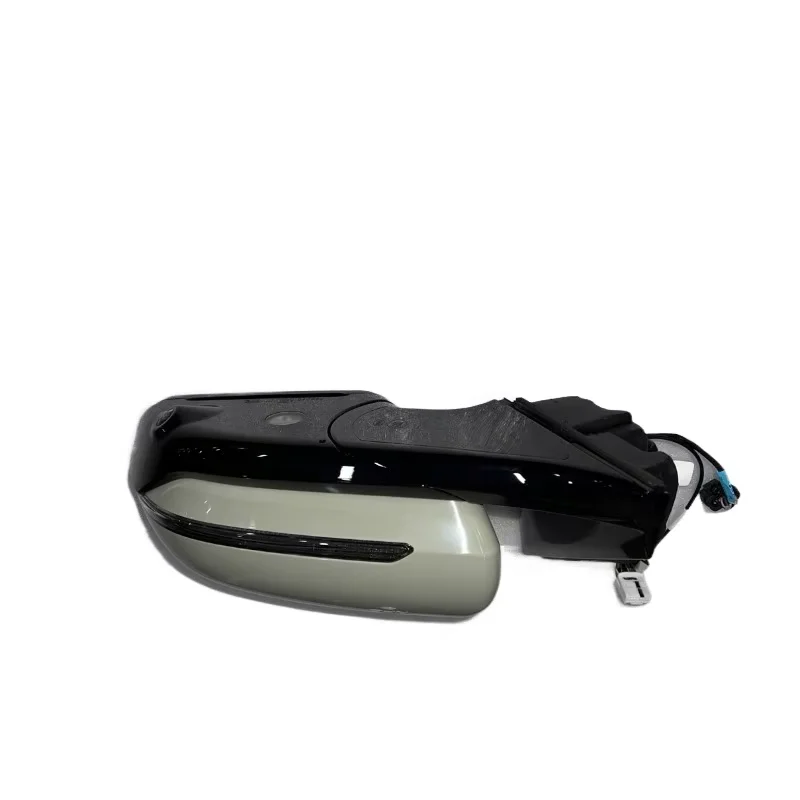 OEM Quality Auto Parts Right Exterior Rearview Mirror Assembly D2 Style for BYD ATTO3 YUAN PLUS 13171343-00 view 3
