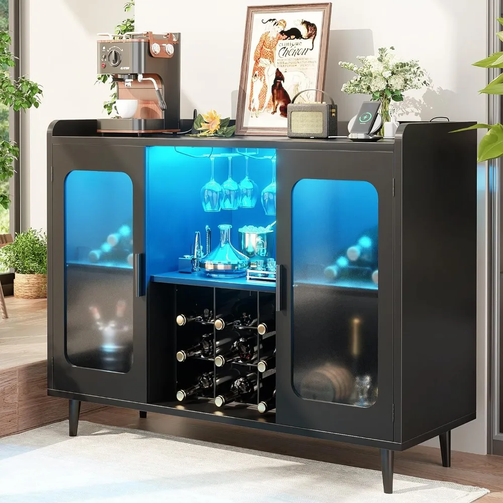 Wine Bar Cabinet com Power Outlet, Liquor Cabinet Bar com luz LED e suporte de vidro, Home Coffee