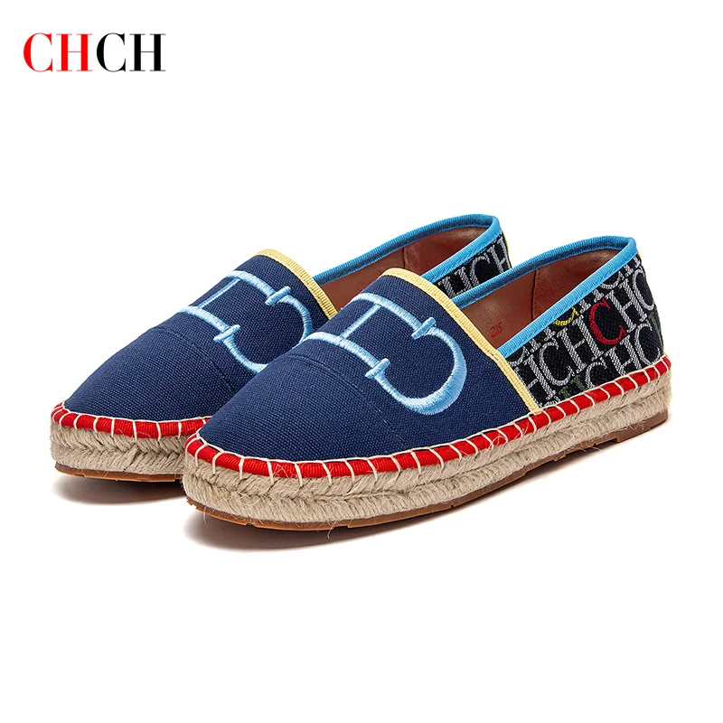 CHCH Women's Flat Shoes New Fashionable Splicing Women's Beach Shoes Anti slip Mommy Shoes