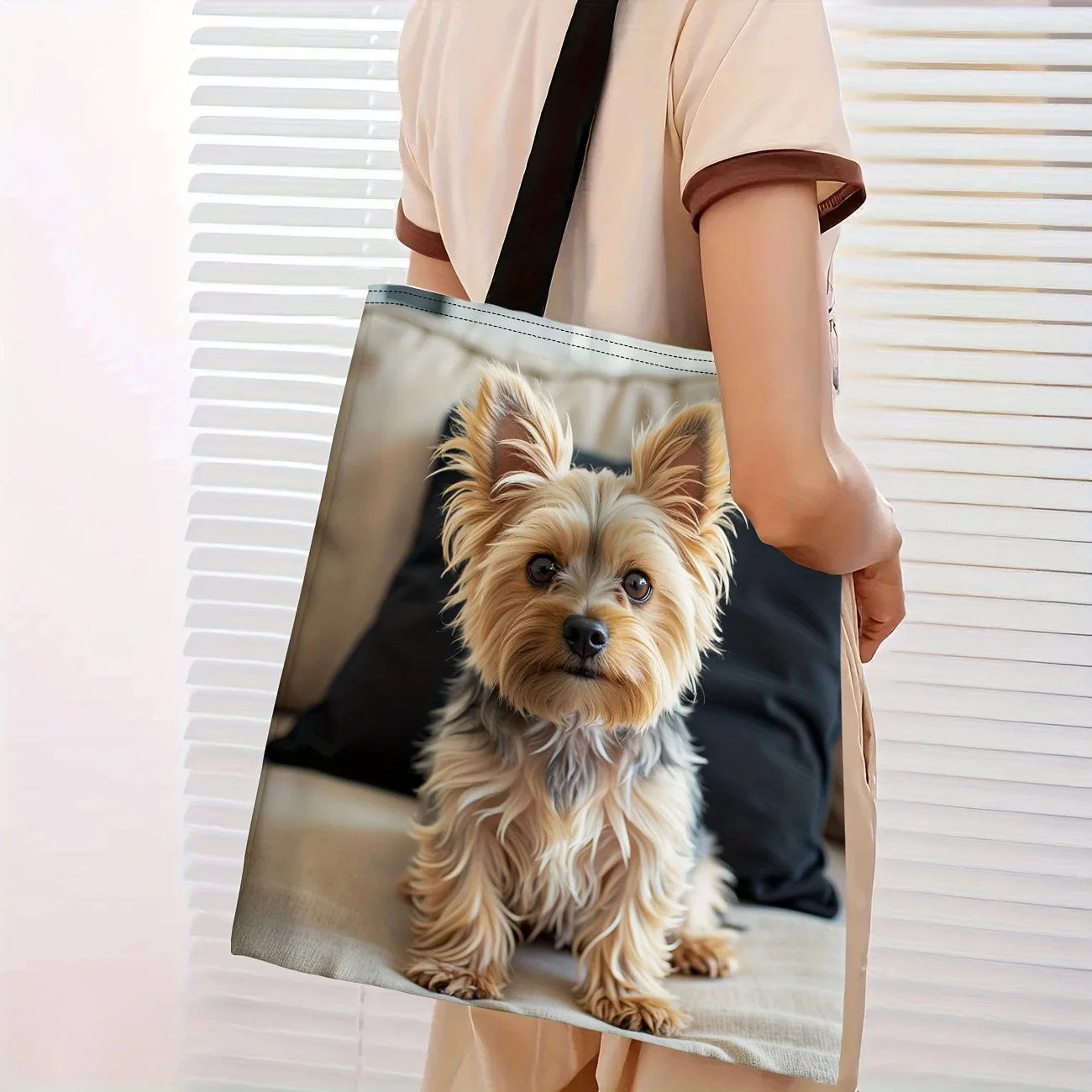 1 Stück schicke Einkaufstasche mit Hunde-Aufdruck, Polyester-Einkaufstasche mit bezauberndem Yorkie-Design, wiederverwendbar für Damen, lässige Schultertasche – Detail 4