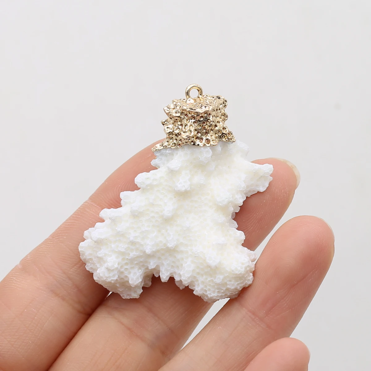 Natural Shell White Coral Irregular Tree Branch Pendant Crafts Jewelry Making DIY Necklace Earrings Accessories Gift Party Decor