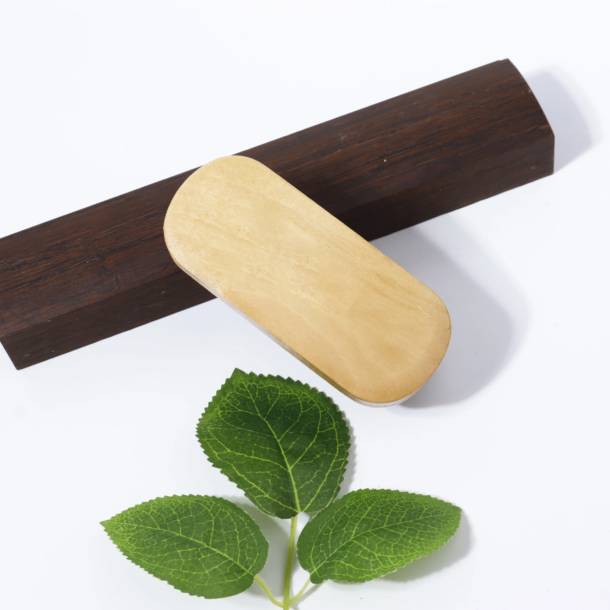 

Men's wooden beard comb, suitable for beard hair and beard, is an ideal gift for fathers and lovers,Special for real hair wigs