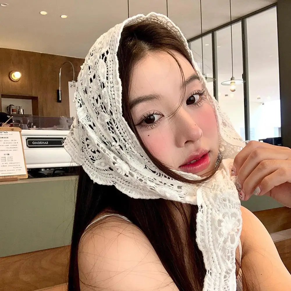 

Retro Handmade Crochet Hollow Scarf Women Triangle Headscarf Summer Lace Embroidery Neckerchief Travel Literary Photo Headband