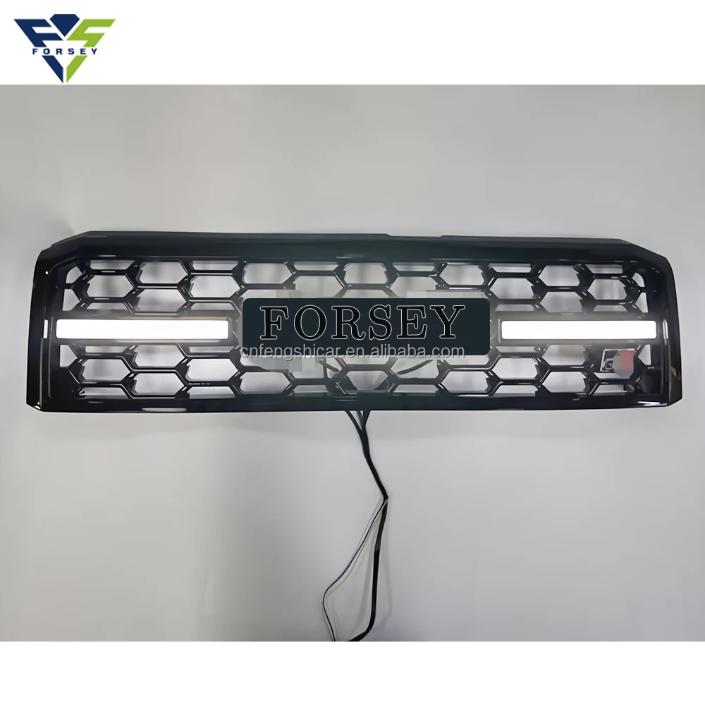 الشبكة الأمامية مع شبكات أضواء LED لسلسلة Landcruiser 70/75/76/79 2007-2016 شبكة المصد الأمامي Land Cruiser LC70