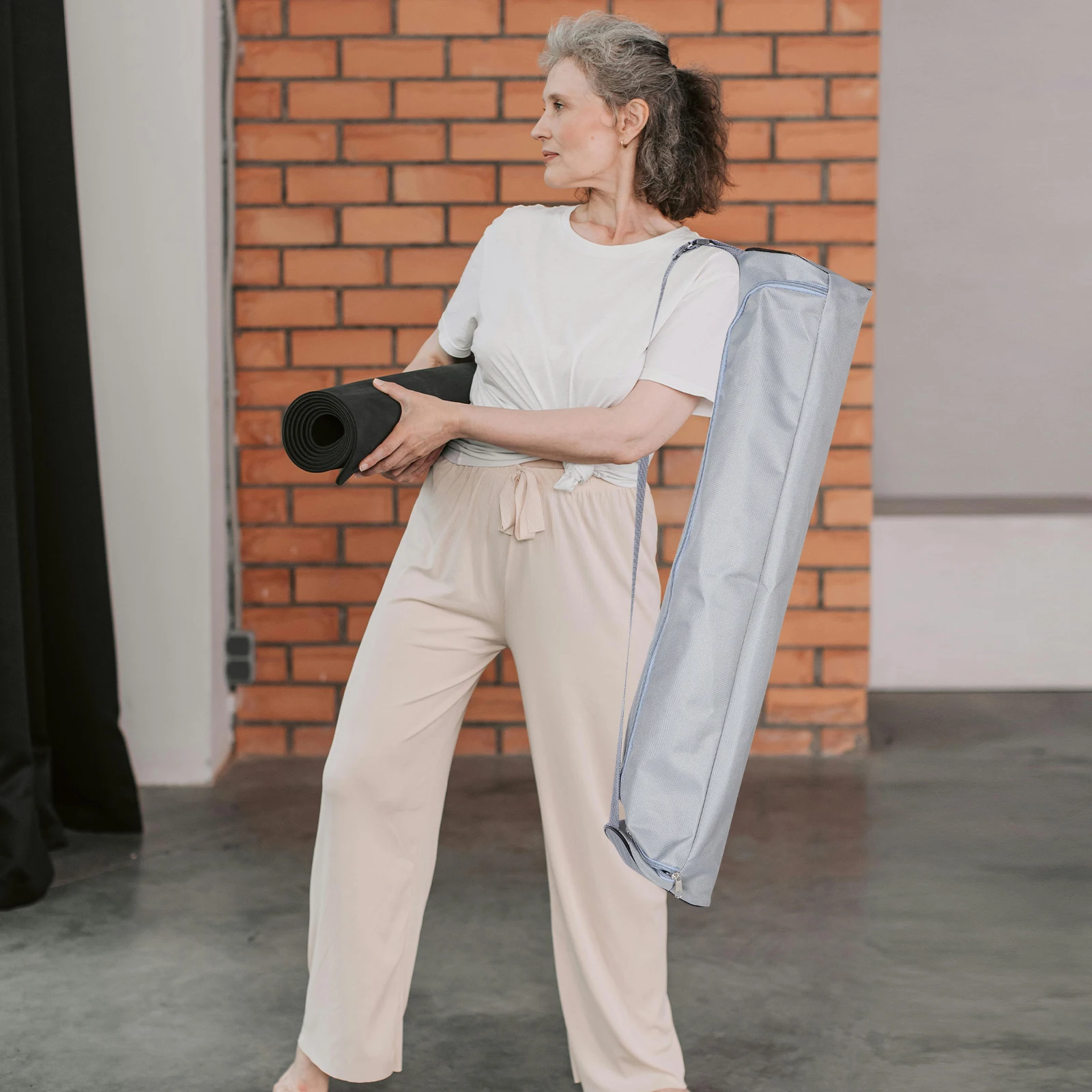

Mat Storage Bag White Small Holder Essential Shoulder Strap Yoga Block Carrier Waterproof Foldable Lightweight