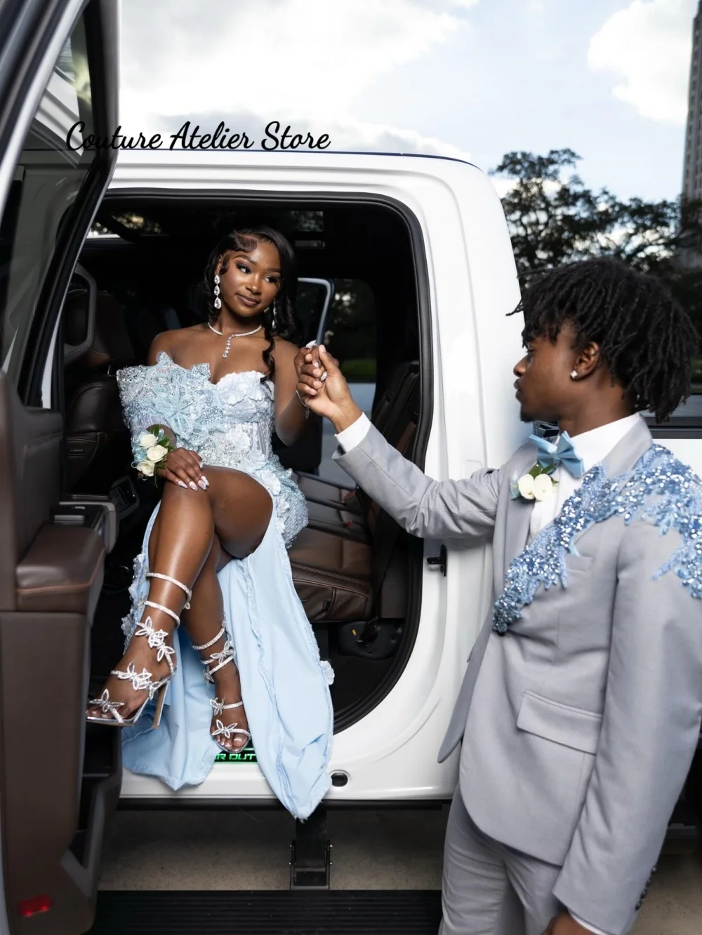 

Sky Blue Split Mermaid Prom Dress Black Girls Lace Flowers Crystal Beaded Graduation Prom Court Birthday Party Gown Customized