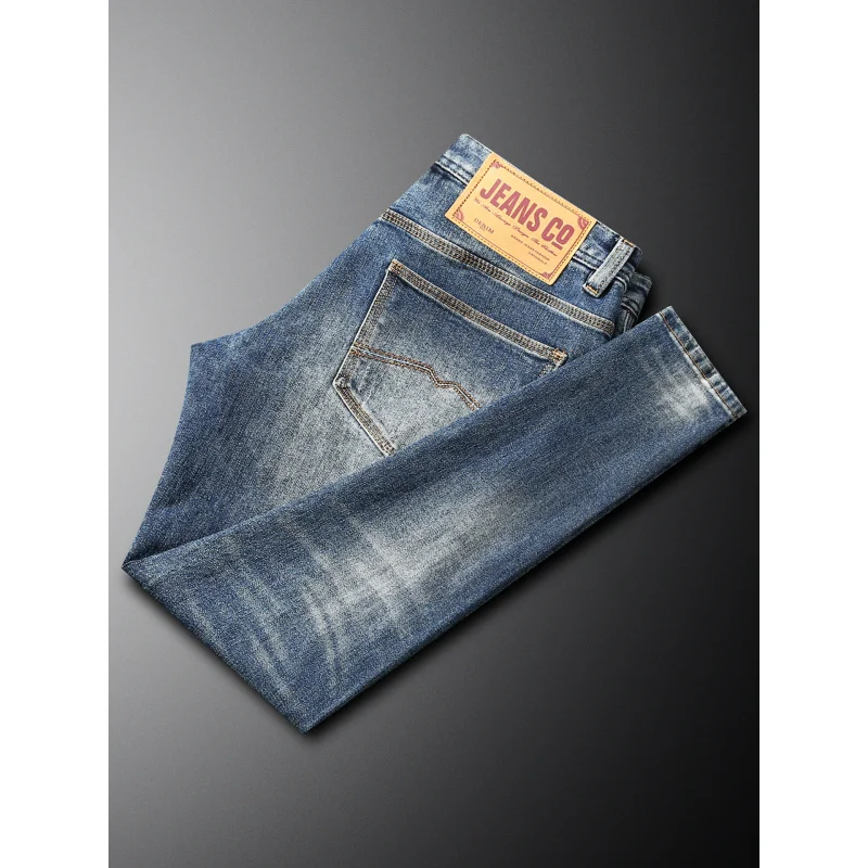 جينز أزرق مريح لعام 2025 للرجال للخريف والشتاء موضة سميكة مرنة ضيقة بنطال مستقيم صغير كوري