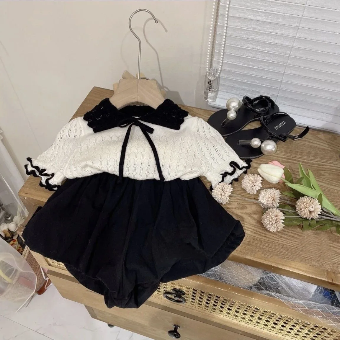 

Girls' summer suit 2025 new foreign style baby girl summer dress fashionable knitted short-sleeved bud shorts two-piece set