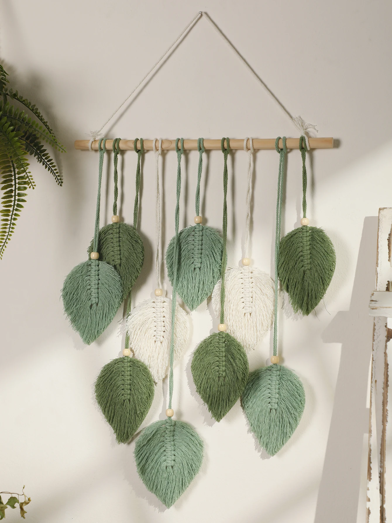 Hand Woven Green Leaf Macrame Tapestry Home Decoration Boho Wall Decor Nordic  Room Pendant Wall Hanging Decors Aesthetic Crafts