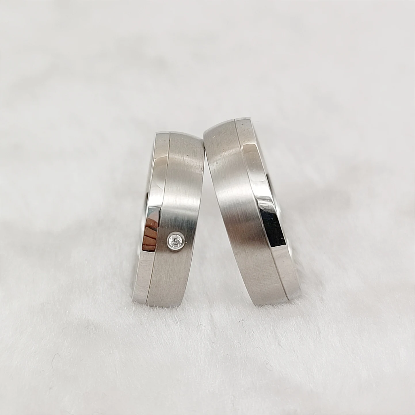 

Simple Trendy Silver Stainless Steel Wedding Bands - Never Fade Engagement Rings for Couples