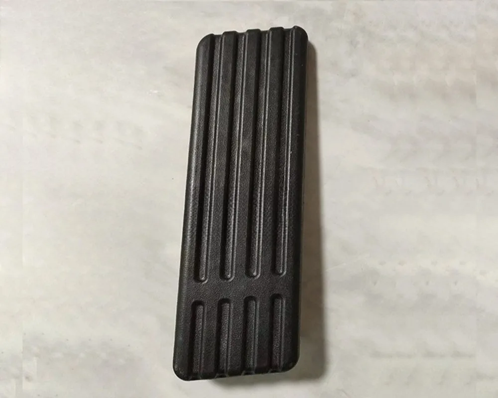 For Toyota Forklift Parts Accelerator Pedal OEM Part 26611-26600-71 26611-23600-71 Replacement Control Pedal