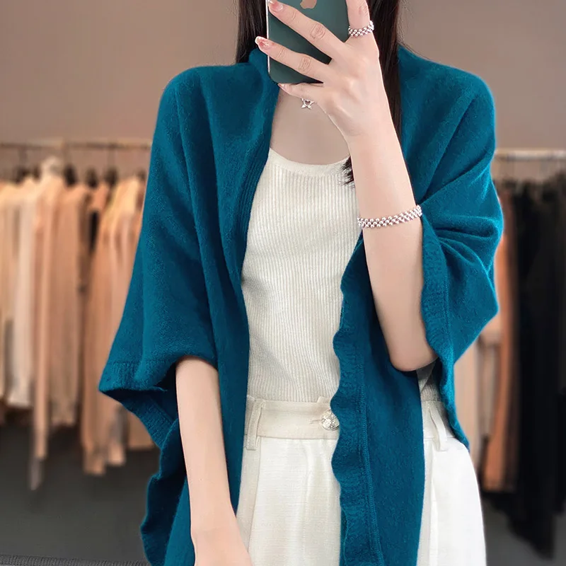 Women\'s Warm Autumn And Winter 100% Pure Wool Cape Solid Color Sleeveless Beautiful Slave Wool Ahawl Acarf