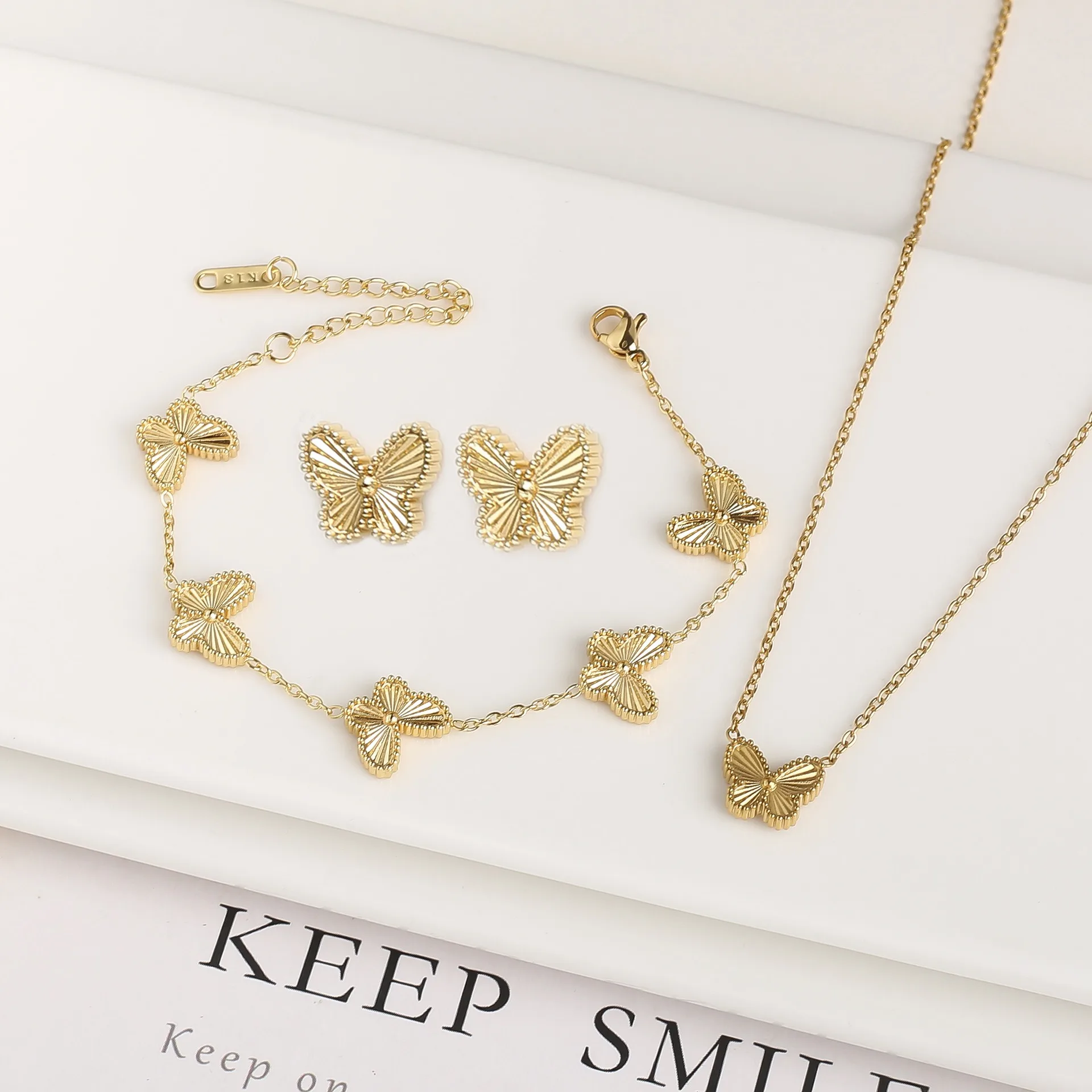 

18k Gold Plated Stainless Steel Butterfly Necklace Bracelet Earrings For Women Girl Fashion Luxury Adjustable Jewelry Set Gifts