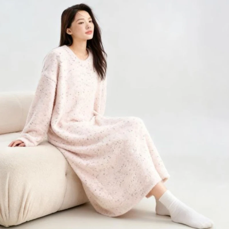 Baju Tidur Wanita Musim Dingin 2025 Lengan Panjang Tebal Hangat Bahan Flanel Korea Lucu Beludru Karang Pakaian Tidur Gaun Tidur Nighty