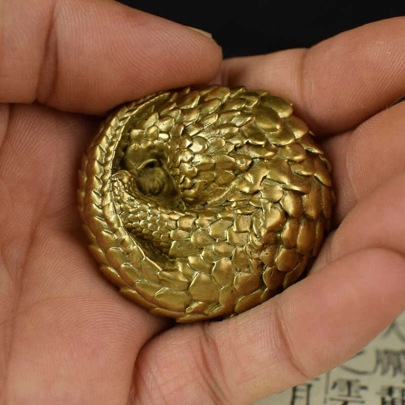 Solid Brass Realistic Pangolin Figurine - Wealth Attracting Handheld Massage Tool, Stress Relief Desk Ornament, Paperweight Gift