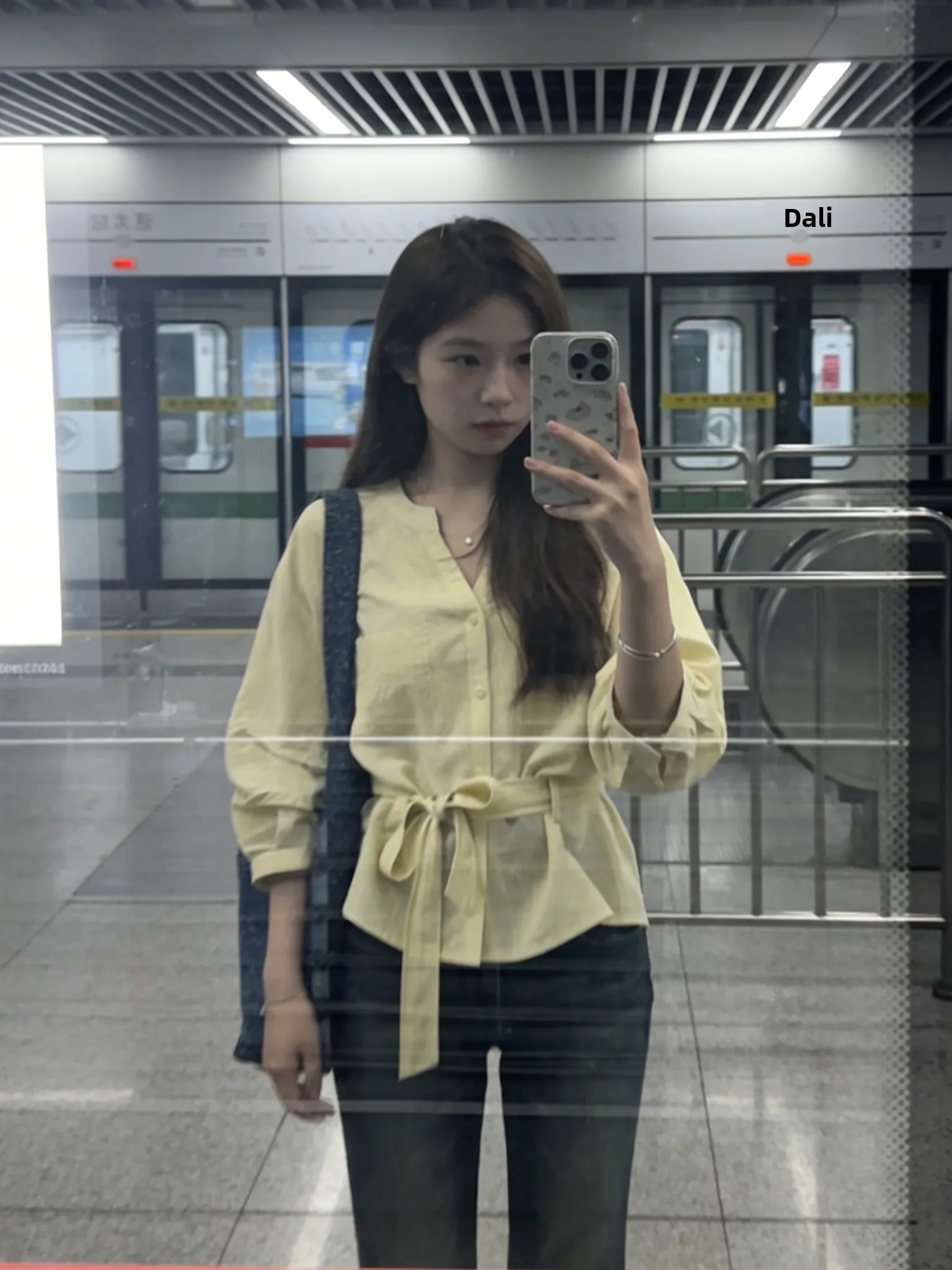 

Elegant Yellow Long Sleeve Shirt Women's Spring 2026 New Style High-End Sensation Anti-aging Sun Protection Blouse Casual Style