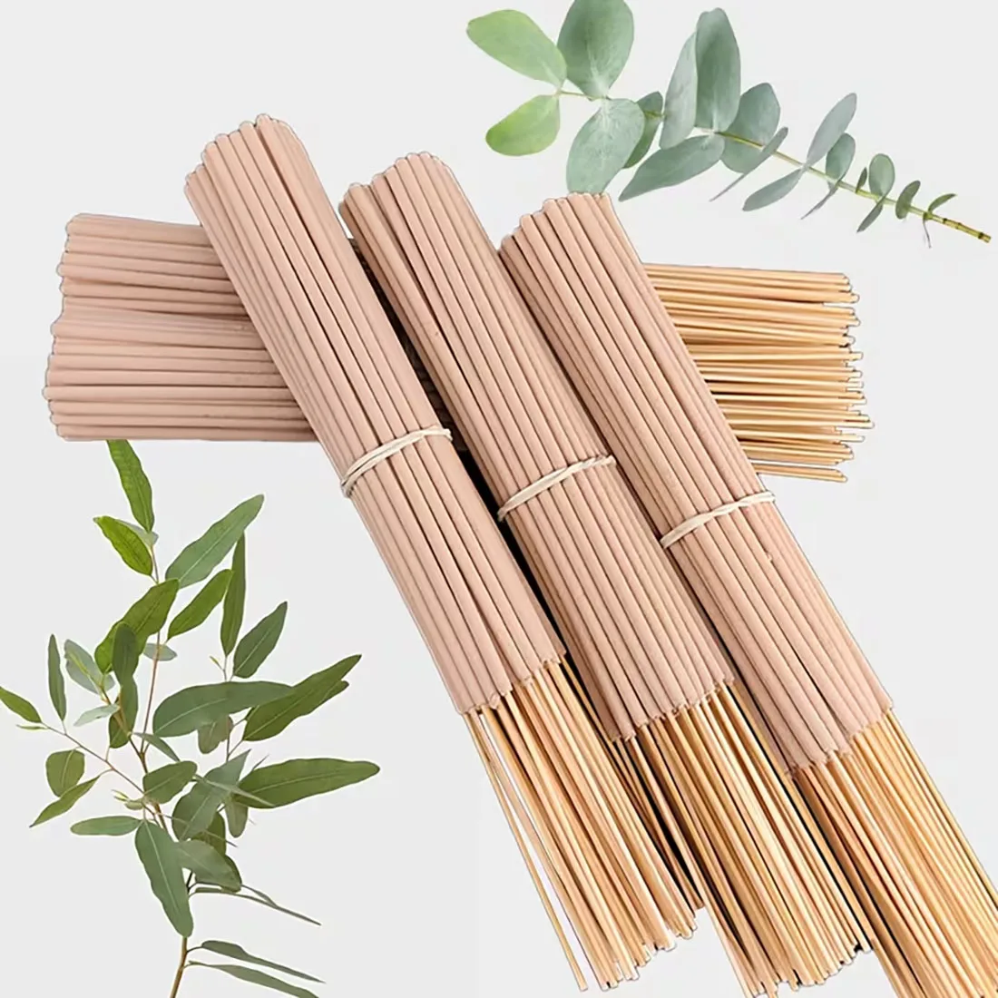 【White Eucalyptus】 22cm Bamboo Incense Sticks, Aromatherapy Sticks. Light Scent of Eucalyptus. The Burning Time Is about 40 Minutes, with a Long-Lasting, Elegant Fragrance. Suitable for Improving the Quality of the Air Around Us, Eliminating Odors, and Creating Ambiance. Use It for Rest, Reading, Yoga, and Relaxation. Suitable for Holiday Birthday Gifts.