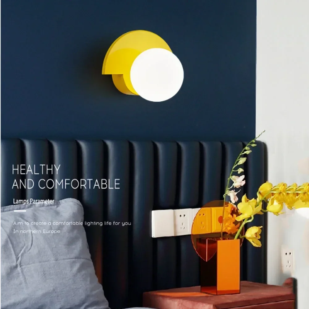 Nordic Ball โคมไฟติดผนัง Macaron LED Wall Light ห้องนอนข้างเตียง Simple Designer Living Aisle Corridor Study Home Decor Sconce