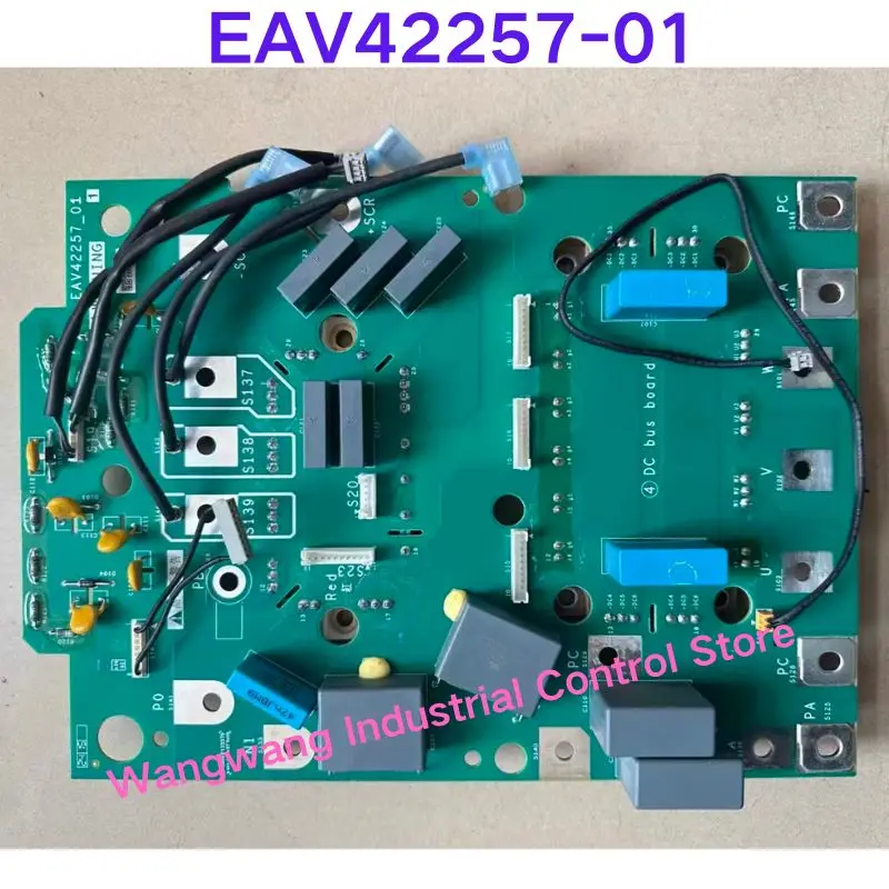 

Проверенная б/у плата драйвера частотного преобразователя EAV42257_01 для ATV с модулем