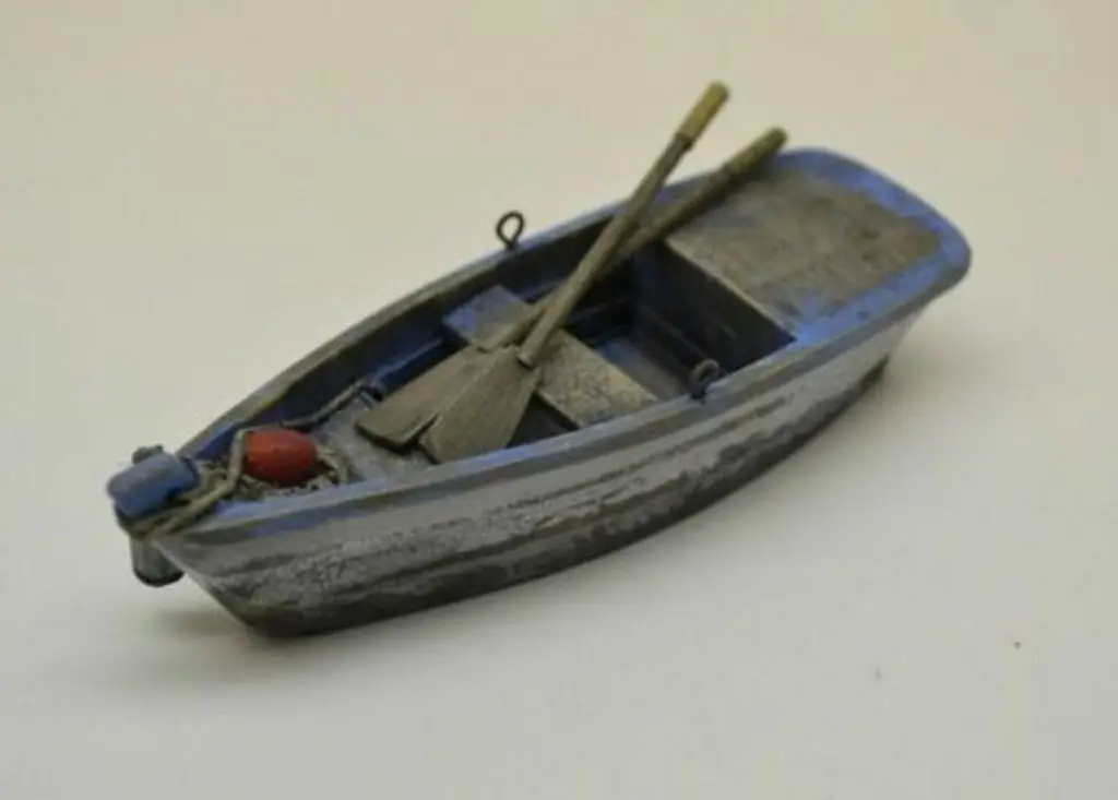 1:35 Scale Die-cast Resin Scene Model Ship Model Unpainted Free Shipping