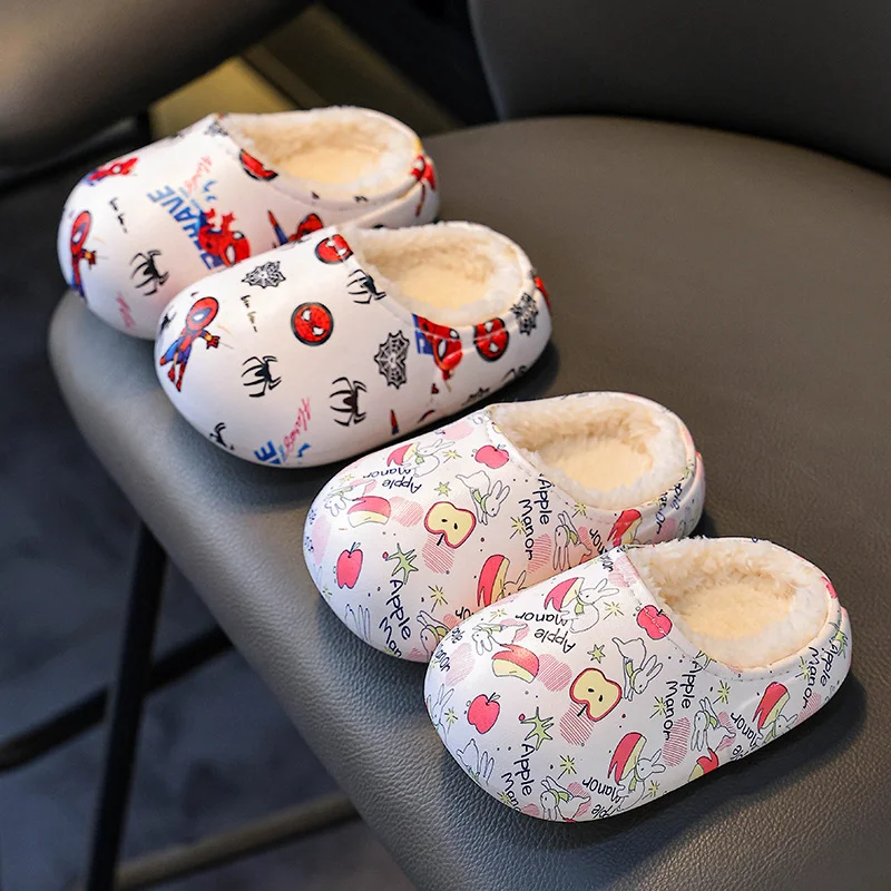 

Детская повседневная обувь, тапочки из искусственной кожи, зимняя обувь с принтом панды для девочек, нескользящая теплая розовая обувь, размер 28-39