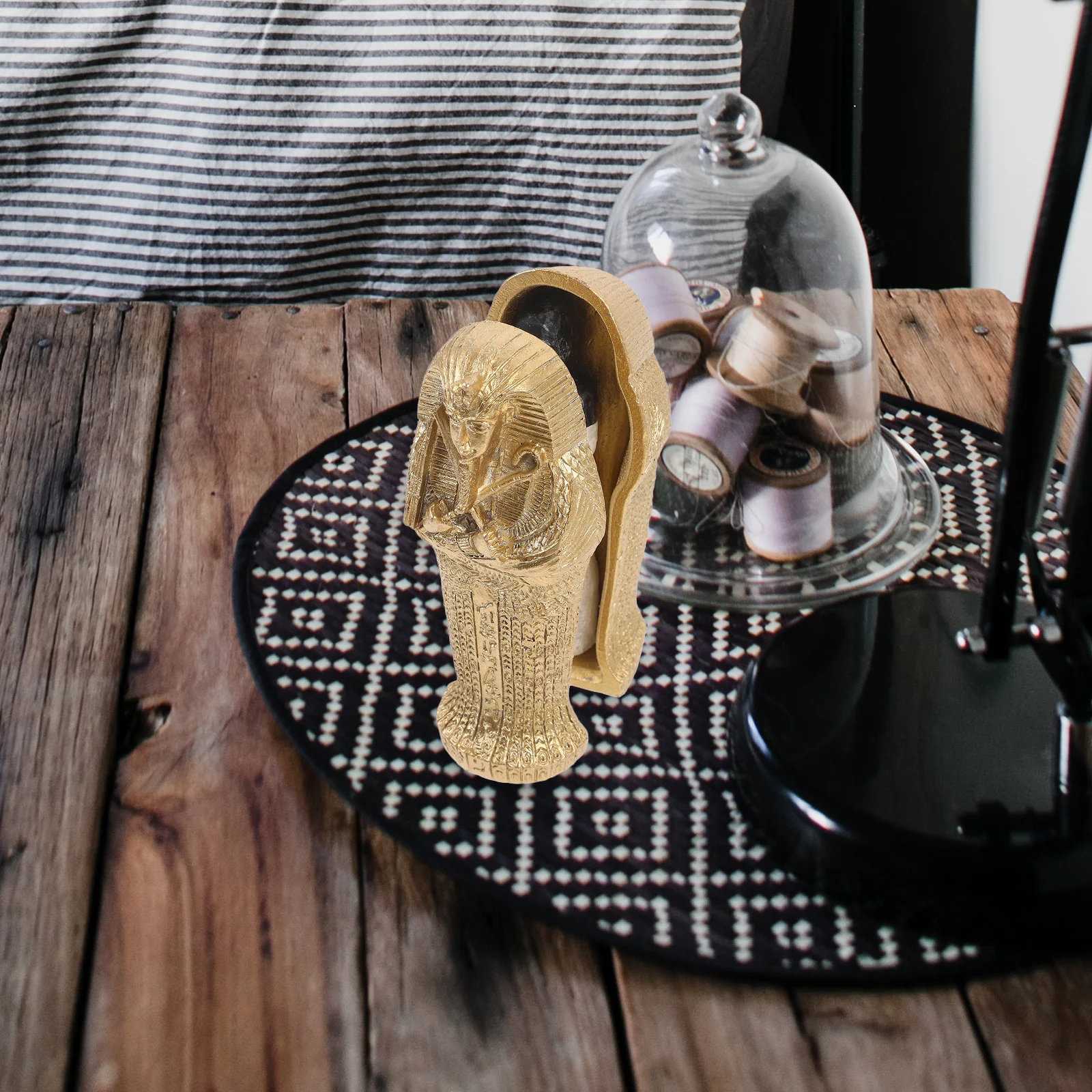 

1 set Golden Interior Egyptian Mummy Statue Resin Coffin For Home Office Decor Fish Tank Ornament Haunted Halloween Party