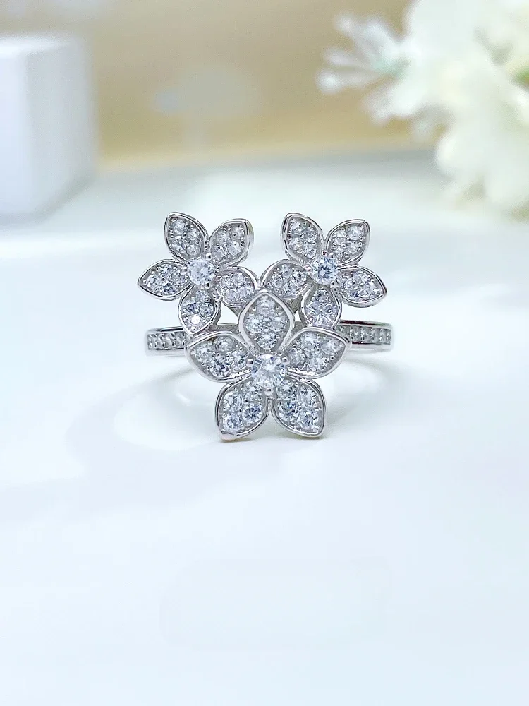 Light luxury niche design three flower 925 sterling silver ring set with high carbon diamond fashion wedding jewelry wholesale