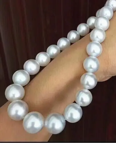 

HUGE AAAAA 11-12MM NATURAL SOUTH SEA GENUINE WHITE ROUND PEARL NECKLACE