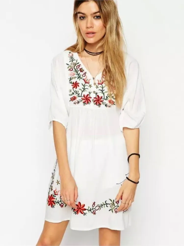 

New Summer Solid Color Flower Print Short-sleeved Women's V-neck Dress Fashionable Loose Casual Commuter Mini Skirt Females