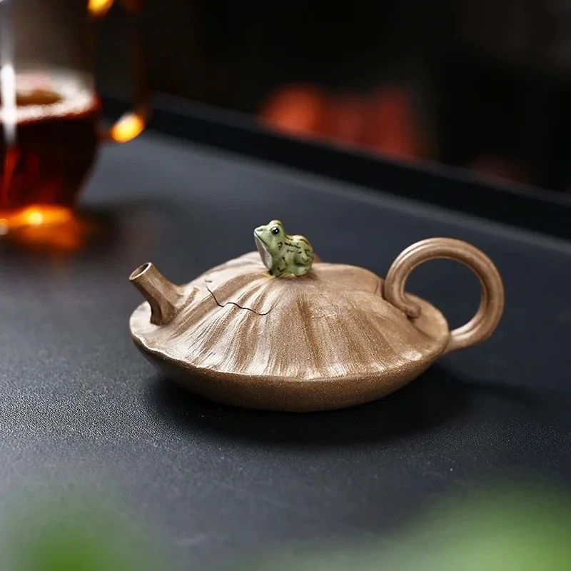 

120ml Ancient Yixing Purple Clay Teapots Handmade Frog Pot Raw Ore Section Mud Tea Soaking Kettle Chinese Zisha Tea Set Craft