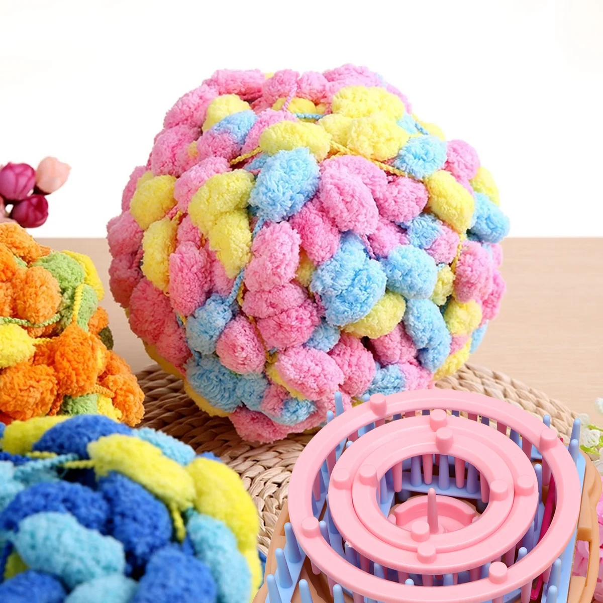 

1Set Essential Pompom Makers Fluff Ball DIY Craft Tool Kit Durable Practical Creative Gift Pompom Makers