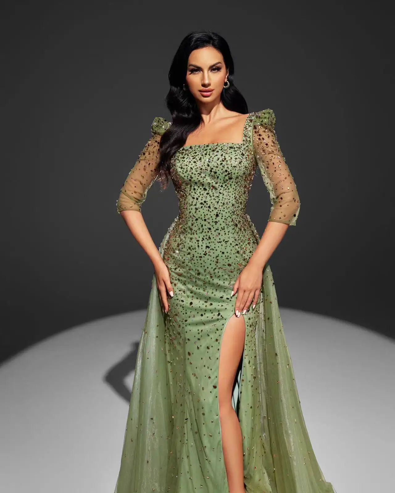 فستان سهرة Shalimar Zhang Green Arabia بأكمام طويلة وحزام فاخر للمضيف حسب الطلب
