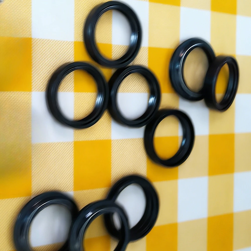 

4pc/8/16pc 33x46x11 33*46 Front Fork Oil Seal 33 46 Dust Cover for KYMCO QUANNON 125 08-13 ZING 125 97-01 AGILITY R 16 150 08-09