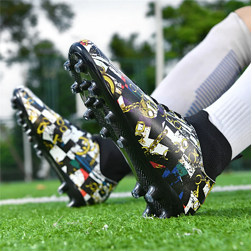 

2025 High Top Football Shoes Men's High-Top Best Quality Soccer Shoes Professional Training Durable Football Boots Outdoor Grass