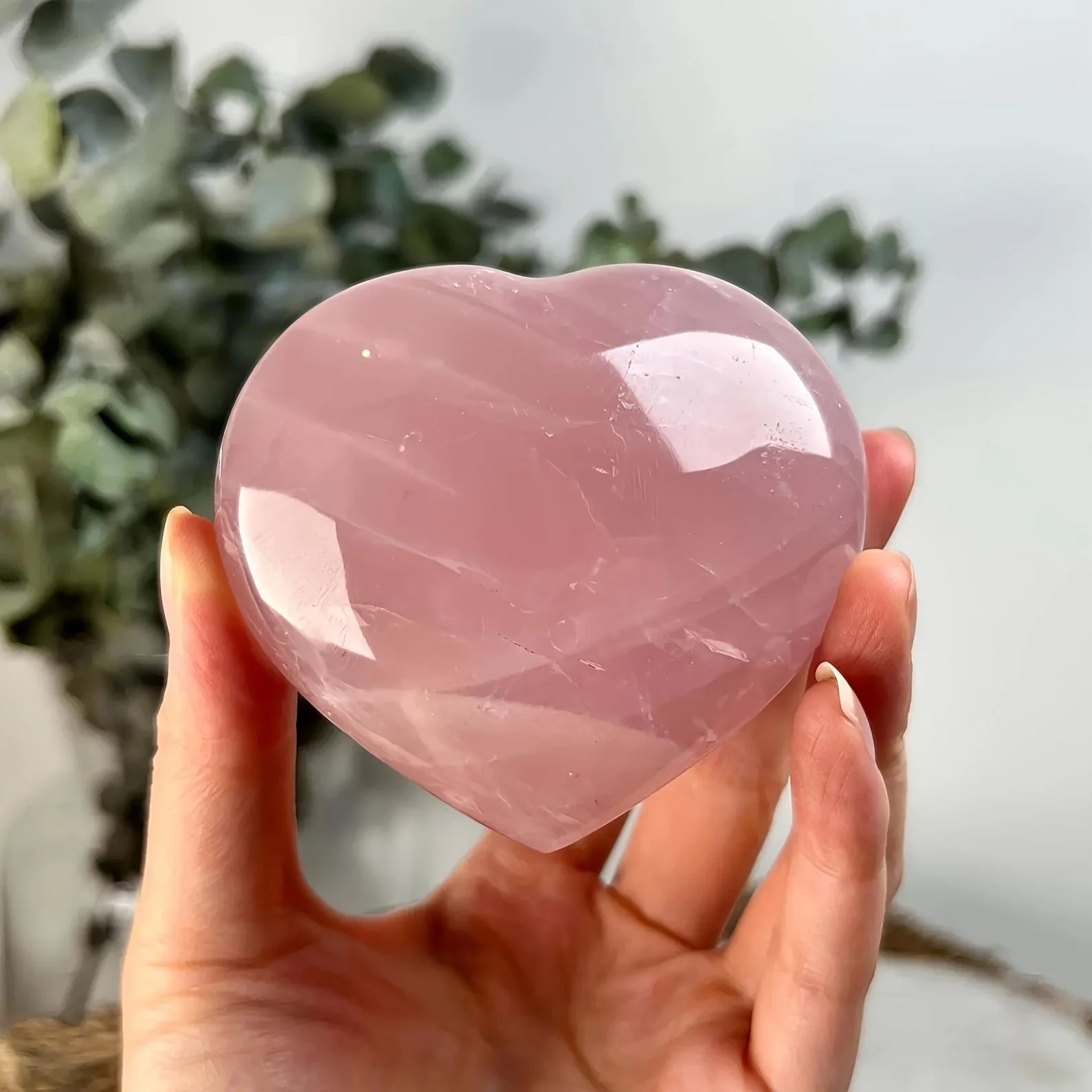 حجر كوارتز وردي على شكل قلب - كريستال وردي على الطراز البوهيمي، قطع على شكل قلب، حجر طبيعي، مناسب لديكور المنزل.