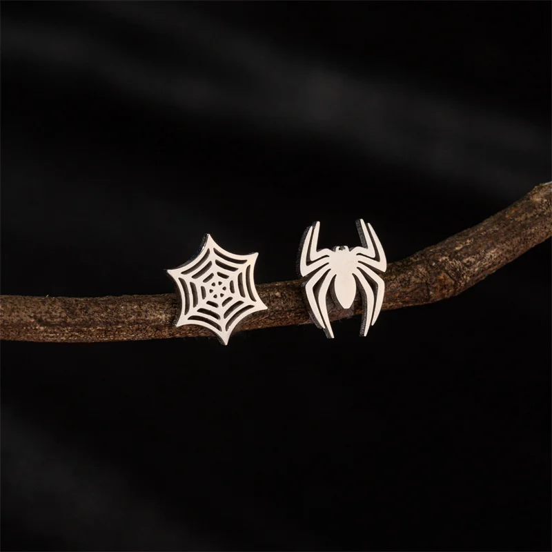 Fashion Asymmetric Earrings Cartoon Spider Web Stainless Steel Earrings Animal Spider Piercing Needle Ornaments Simple Gift