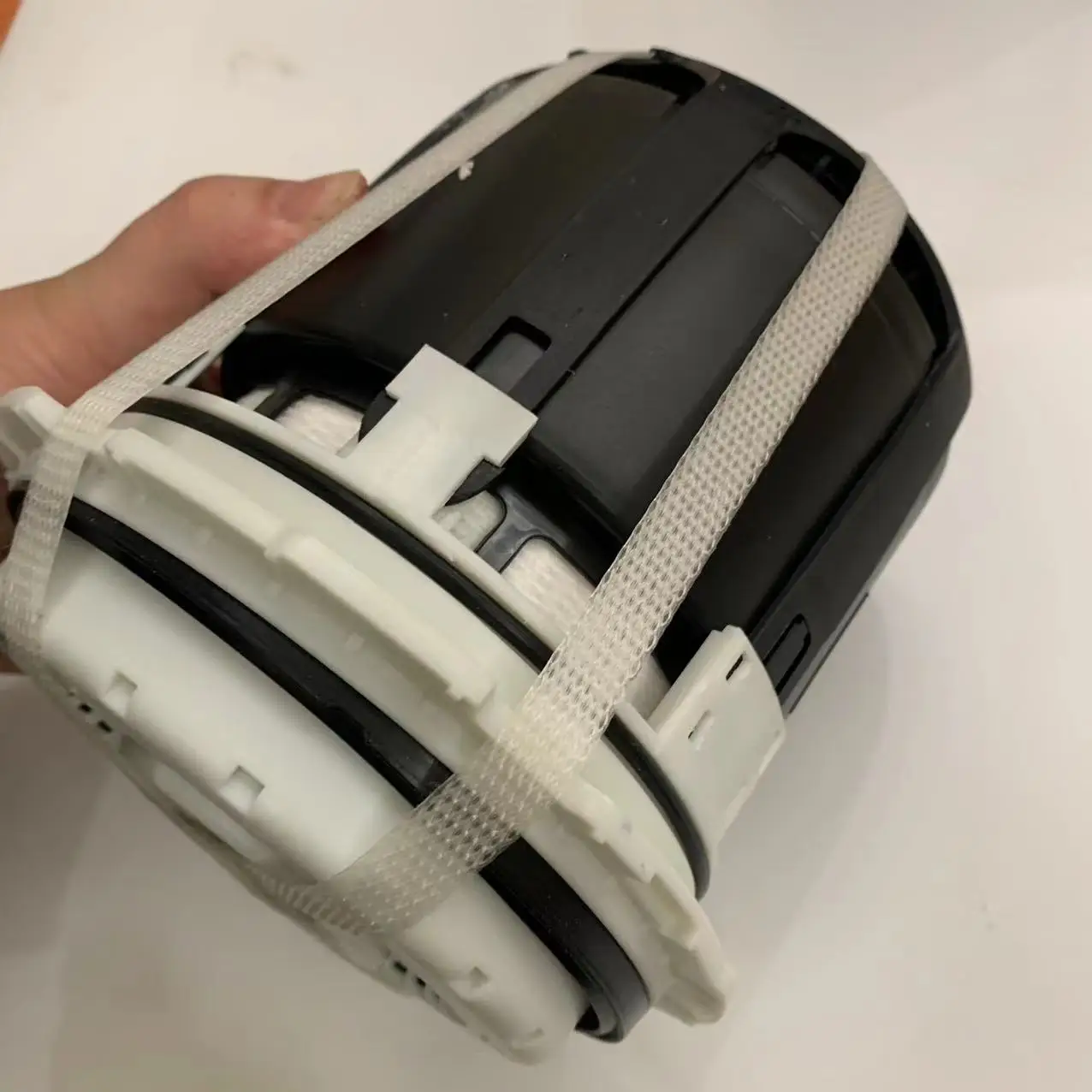 

Original Lorry Pump Truck Air Dryer Tank 21412848 For Volvo Desiccant Filter 22223804 Eac25 2.94449 23260134 Tb1400 7422223805